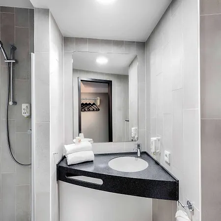 B&B Hotel Chemnitz 3* ケムニッツ